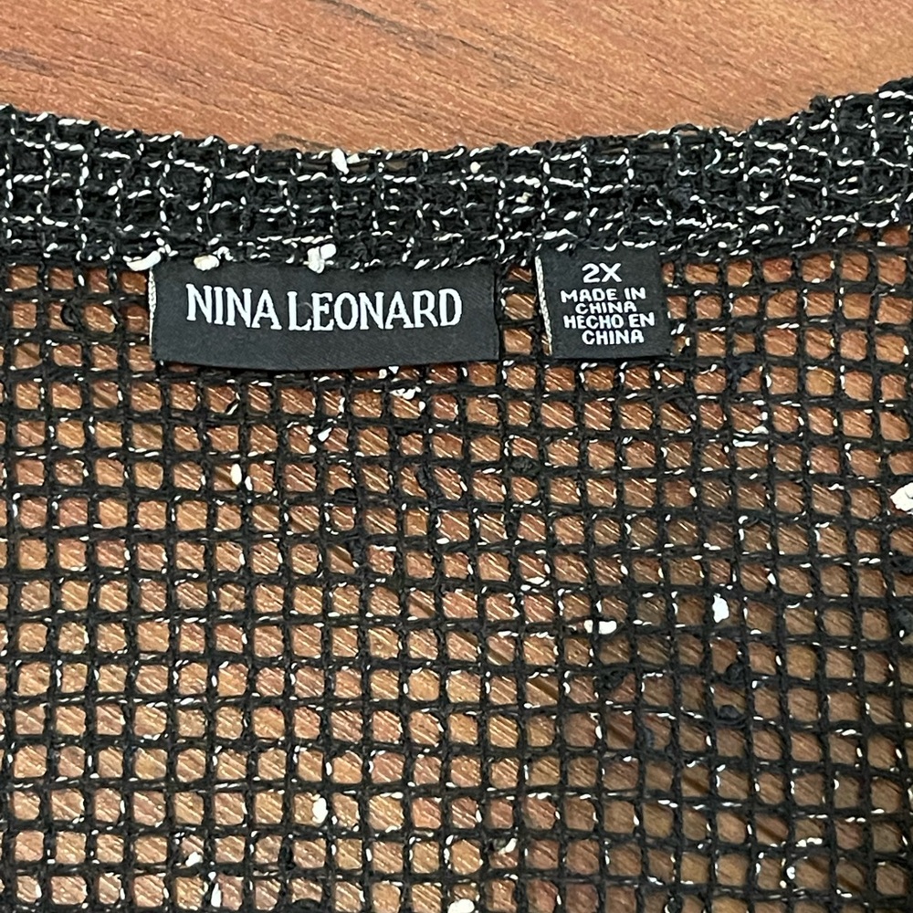 Nina Leonard black mesh cardigan with two large coconut buttons Sz 2X - Picture 7 of 8